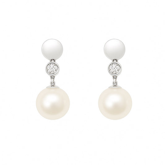 Shimmering 925 sterling silver freshwater pearl stud earrings – Stardust Flyleaf by MINTING